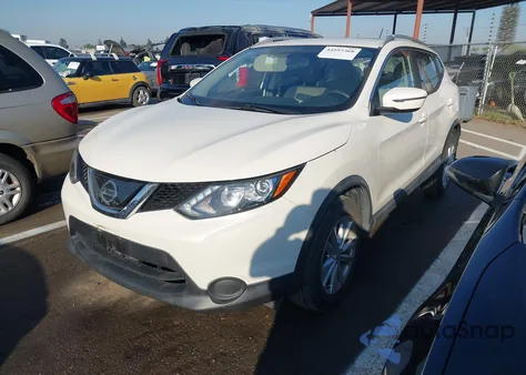 2018 Nissan Rogue Sport Sv z USA, uszkodzony, nr VIN JN1BJ1CP1JW194561